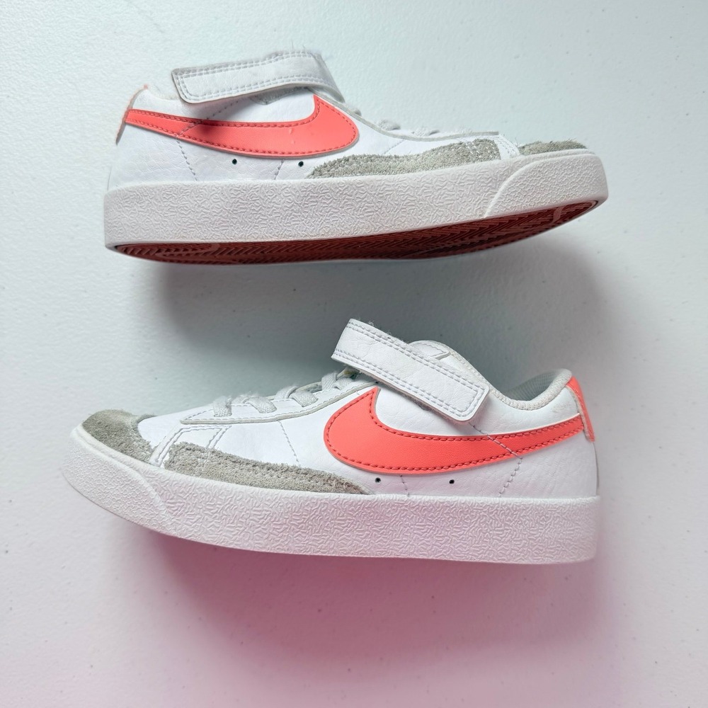 Nike Blazer Low '77 White Echo Pink Magic Ember DA4075-130 Kids Sz 13 - Picture 2 of 11